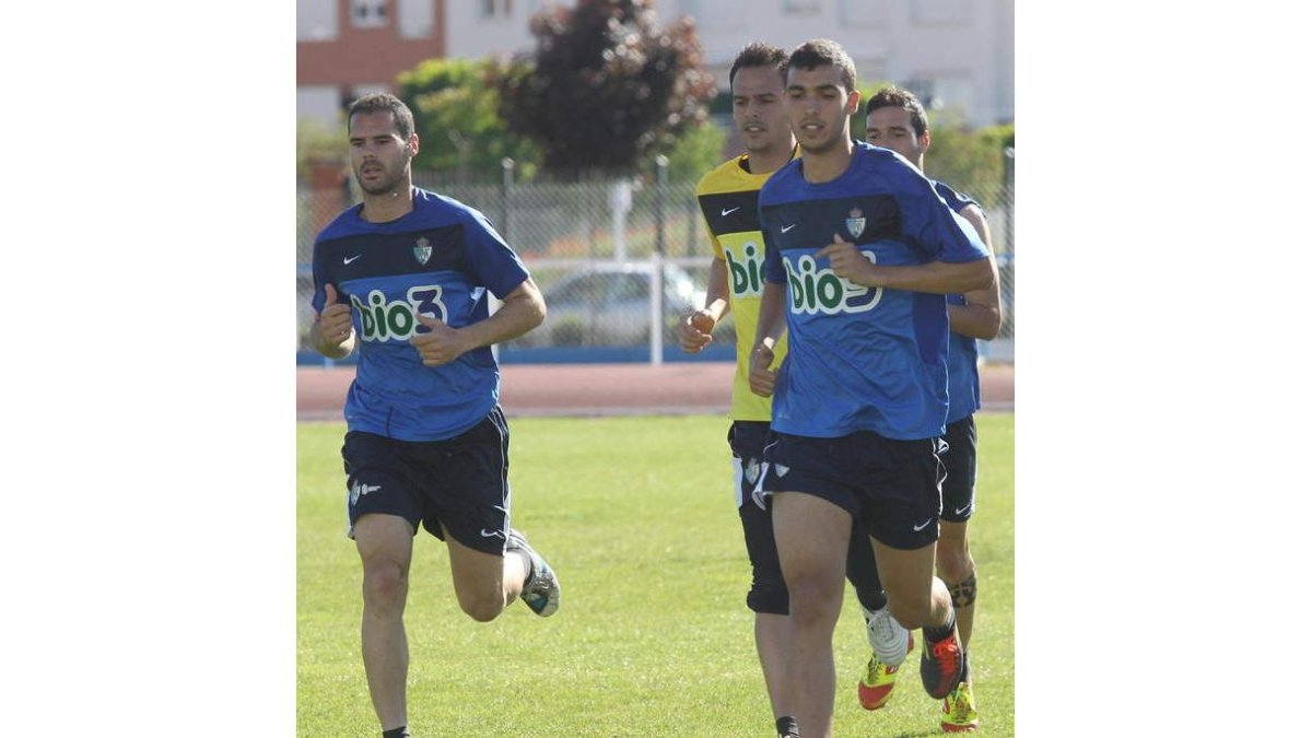 Fofo, durante el entrenamiento celebrado ayer por la tarde.
