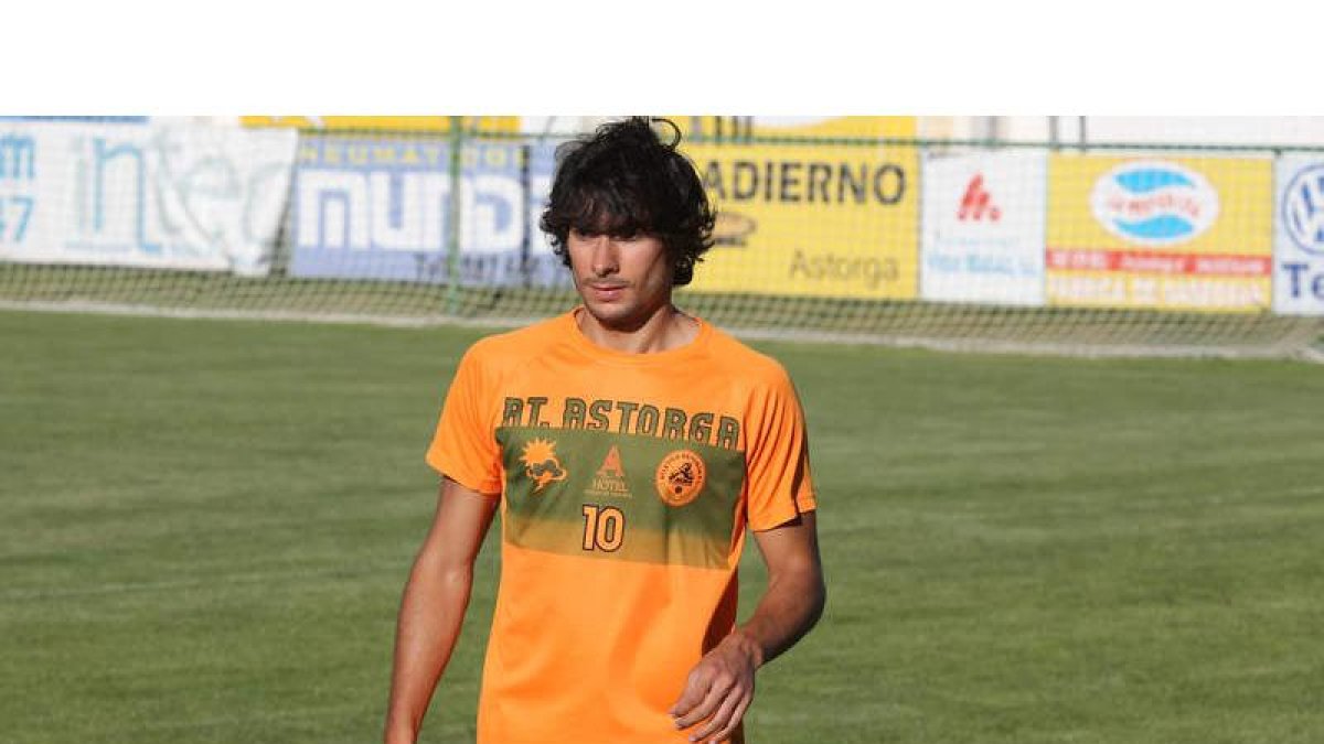 Víctor Andrés se perderá el partido ante los navarros. MARCIANO