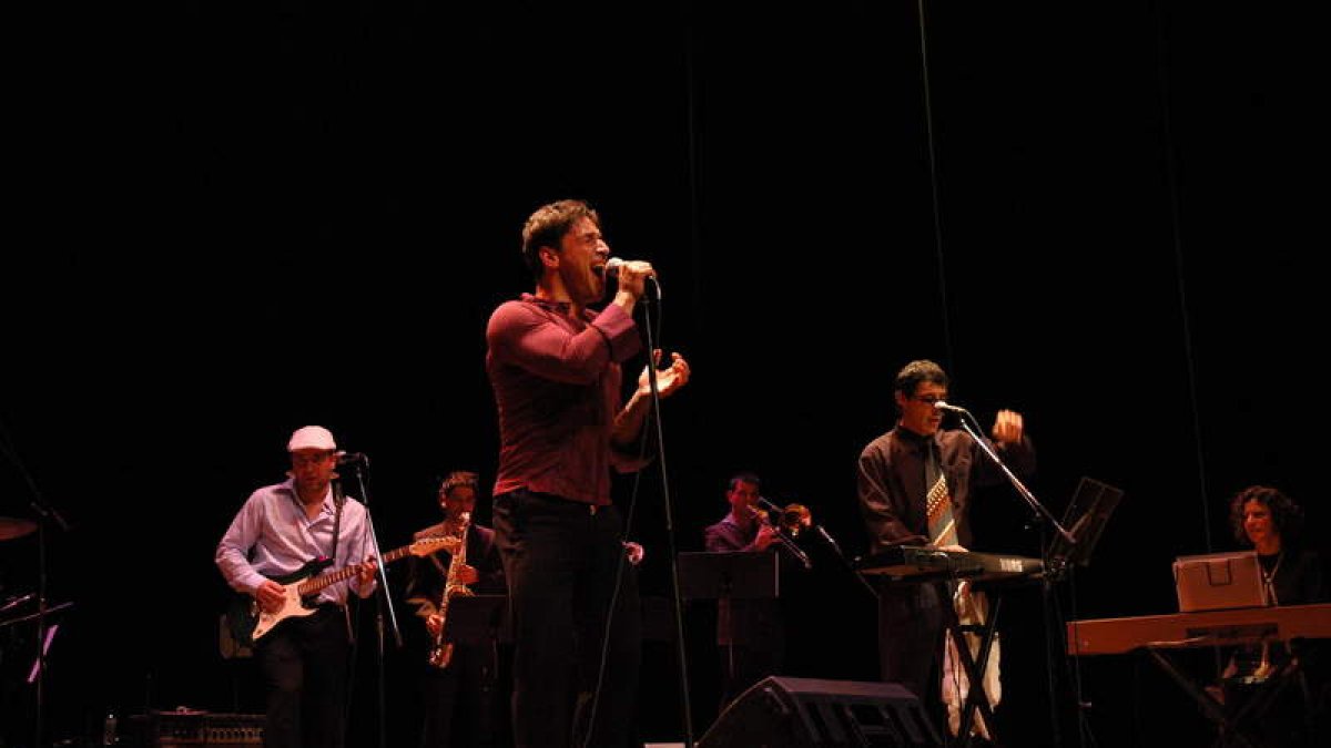 Los Solomones durante un concierto en Barcelona, en una imagen de archivo. DL
