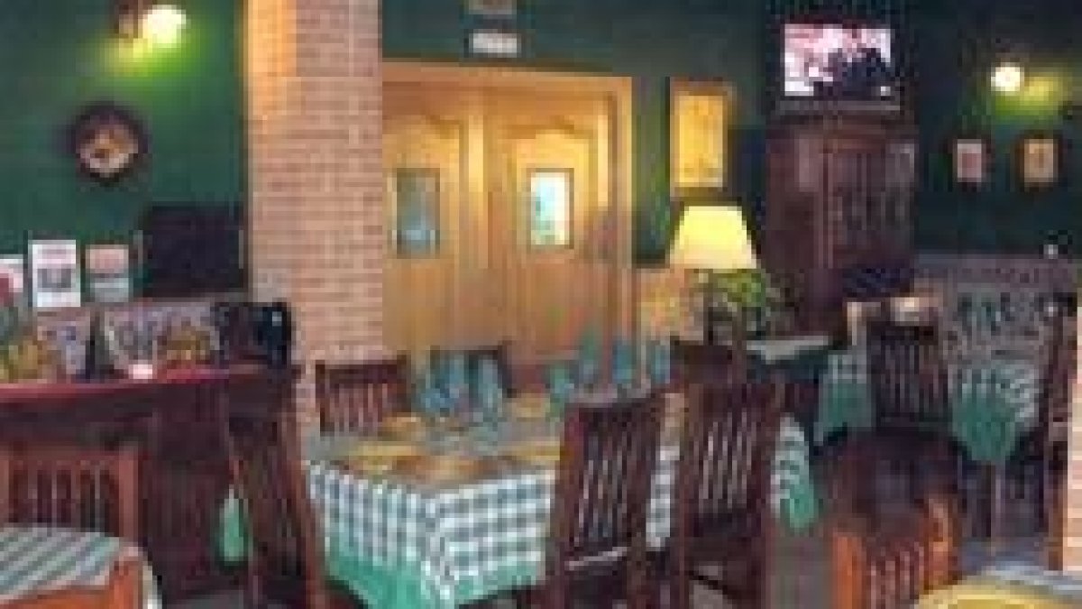 Fotografía del restaurante del Hostal Rural La Asturiana de Valencia de Don Juan