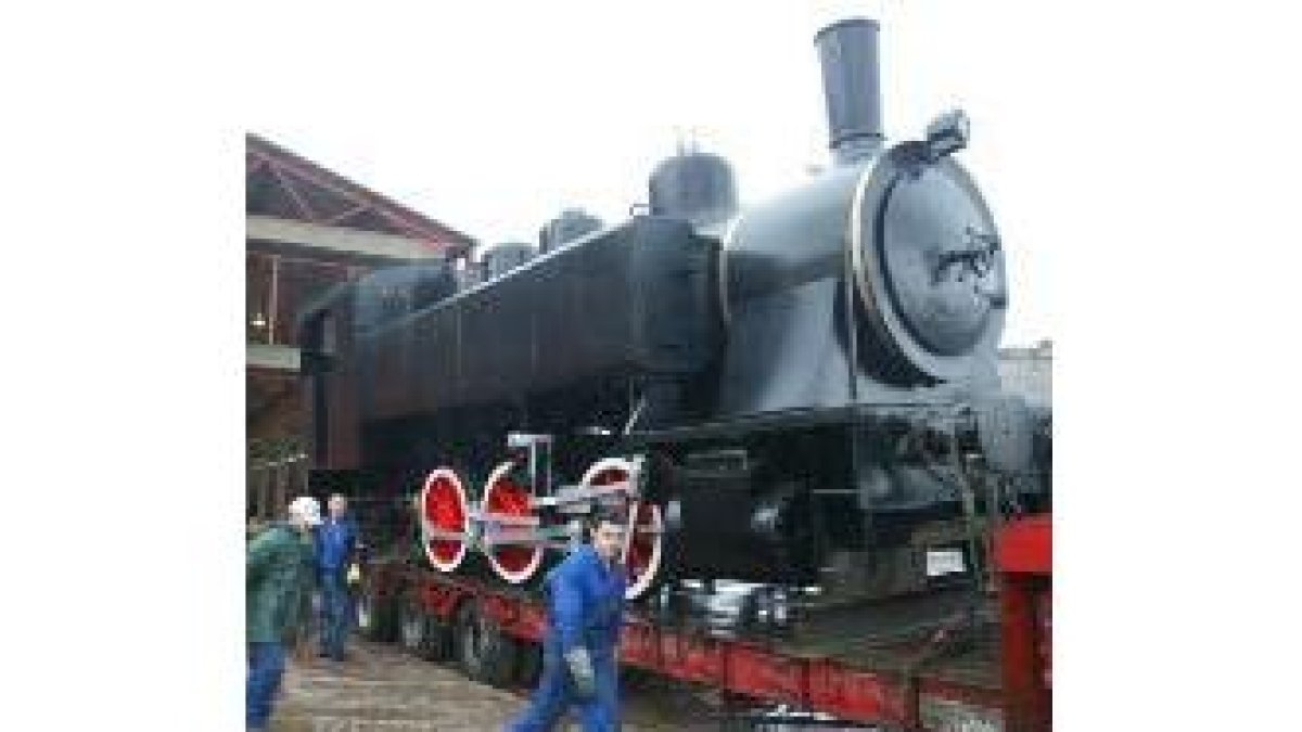La nueva locomotora que ayer se incorporó al Museo Ferroviario fue construida en Bélgica en 1922