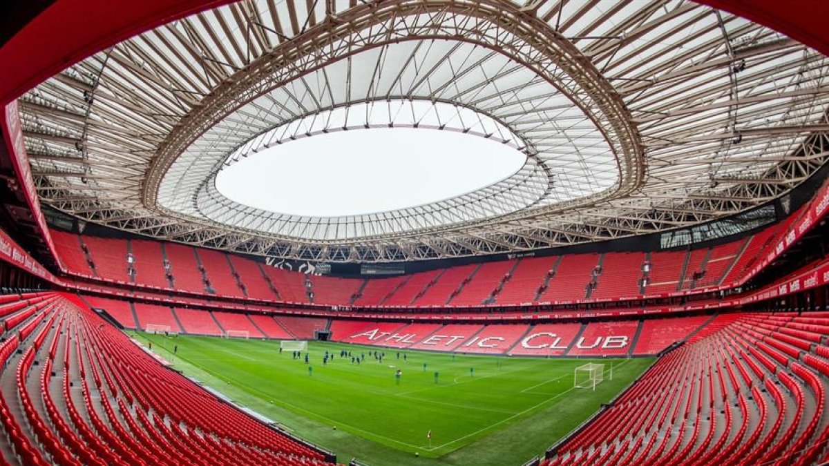 En esta fase podría haber público en los estadios