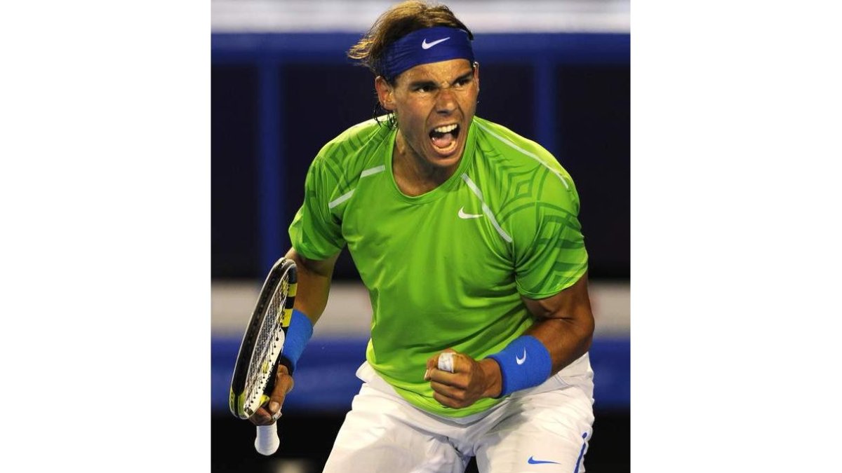 Rafa Nadal celebra su gran triunfo ante Roger Federer.