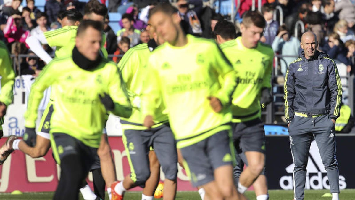 Zinedine Zidane vigila la intensidad con la que se ejercitan sus jugadores.