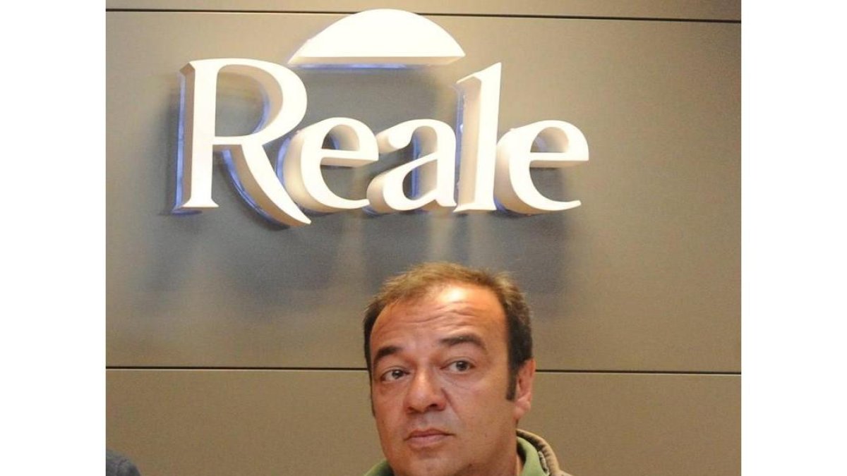 José Ludena.