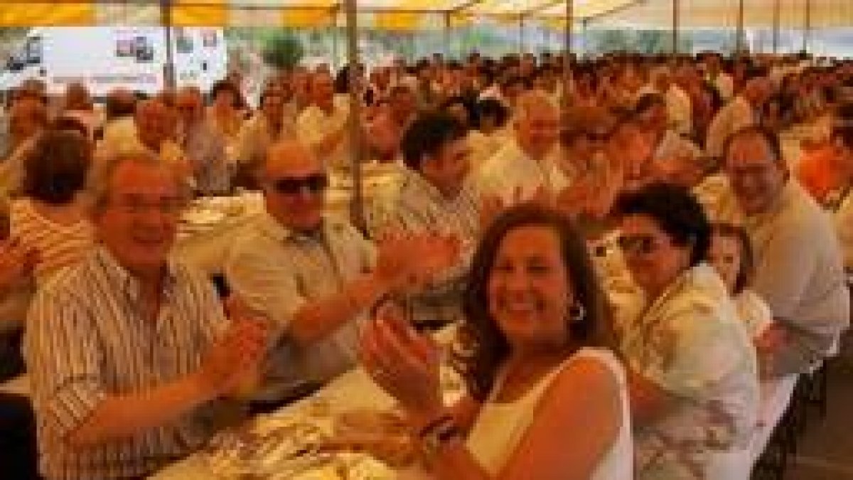 Los representantes de las instituciones no faltaron a la fiesta deportiva