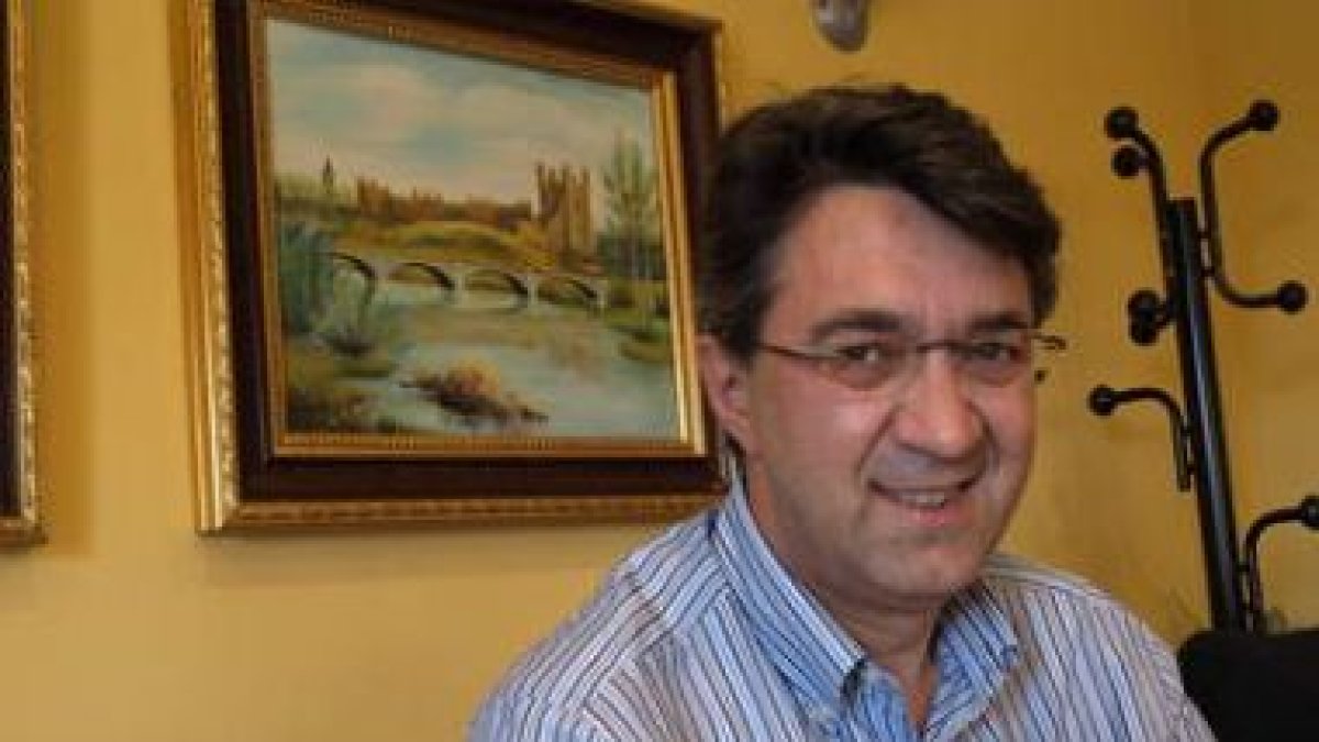 Juan Martínez Majo es el candidato del PP y actual alcalde de Valencia de Don Juan.