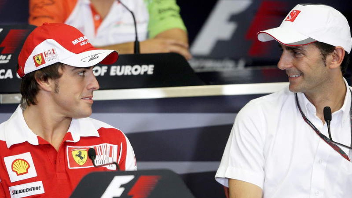 Fernando Alonso y Pedro de la Rosa guardan muy buena relación de su etapa en McLaren.