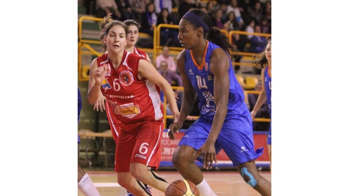 Rosó tendrá que parar a la ex jugadora del Acis Murphy.
