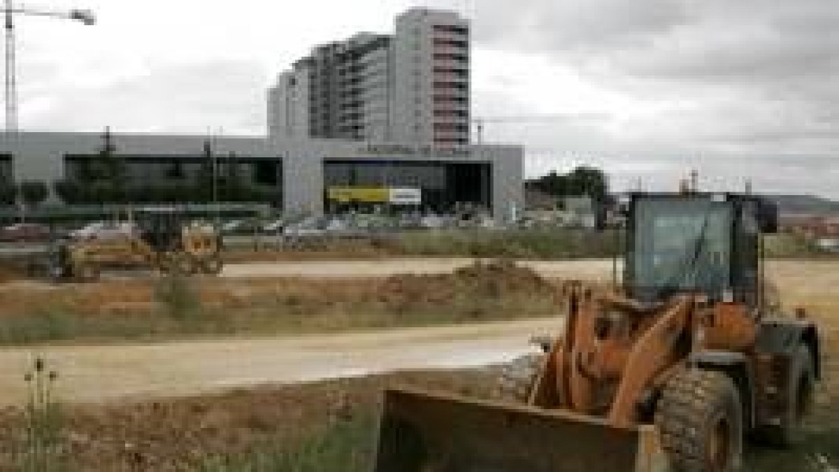 Las obras del Hospital de León reciben un impulso en los presupuestos del 2008
