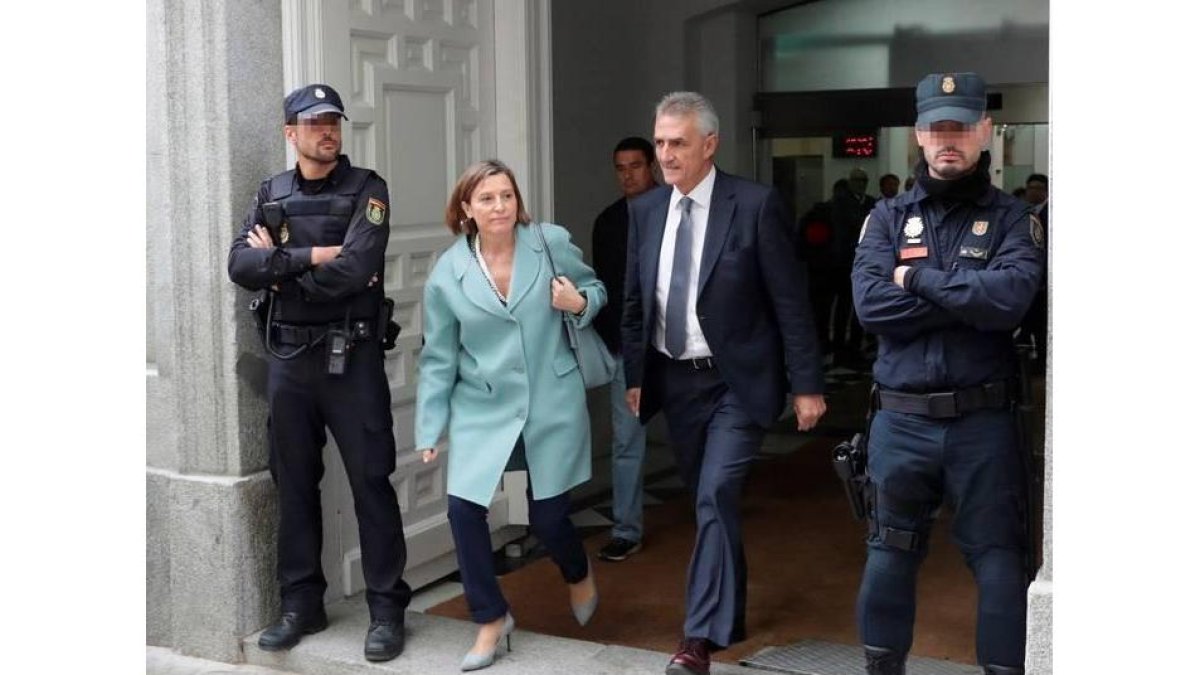 La presidenta del Parlament de Cataluña, Carme Forcadell, a su salida de la sede del Tribunal Supremo