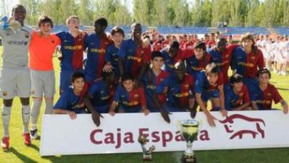 El Barcelona defenderá el título de campeón, conquistado en la pasada edición.