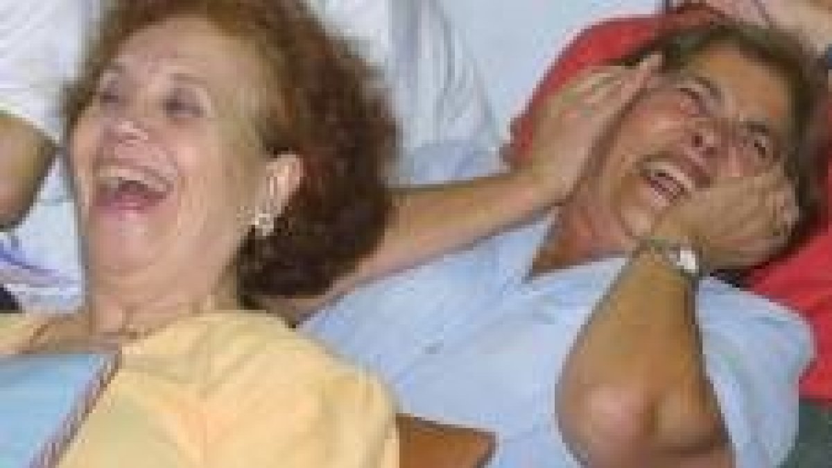 Una de las sesiones de terapia de risa en Ponferrada, en el 2003