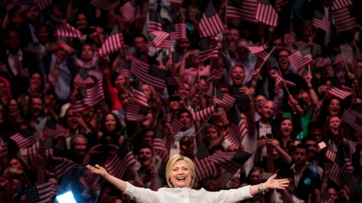 Hillary Clinton celebra su victoria en las primarias del martesm en Brooklyn.