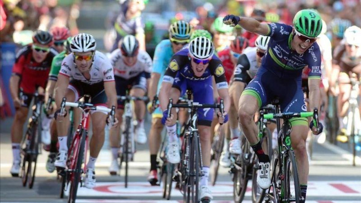 Keukeleire se impone al esprint en Bilbao.