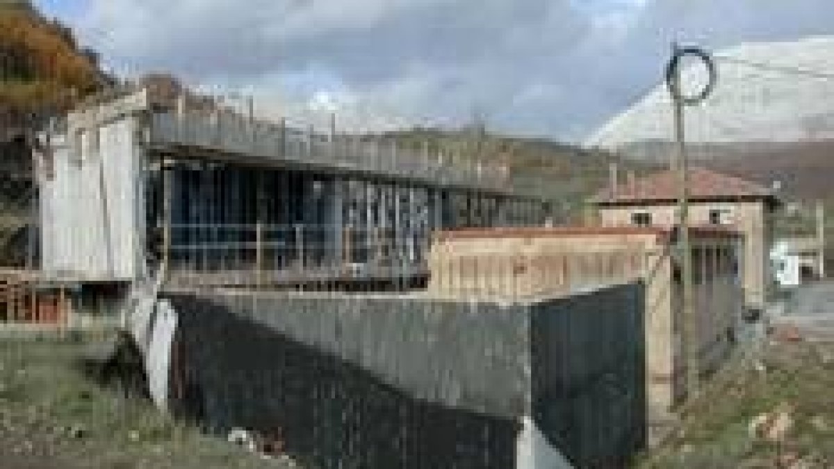 Estado en el que se encuentran las obras del centro de interpretación de Matallana de Torío