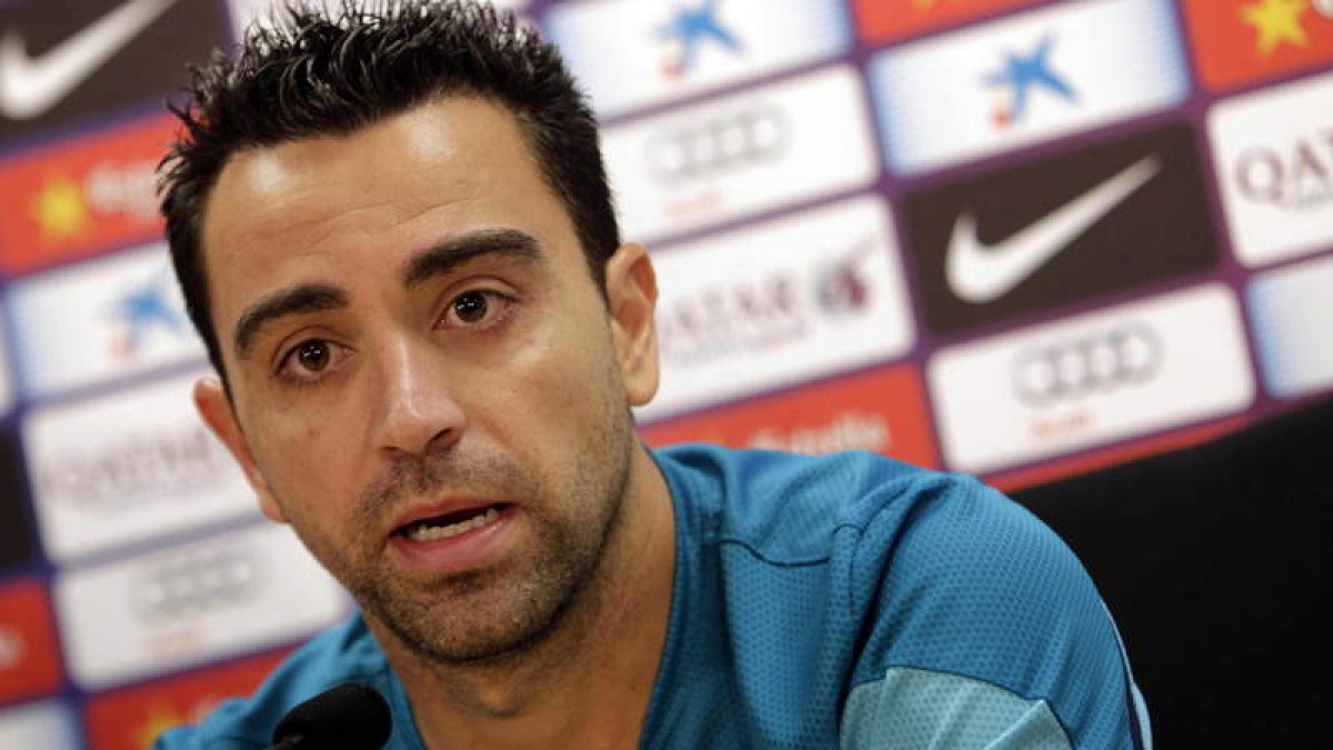 Xavi Hernández, durante la rueda de prensa que ofreció ayer en Barcelona.