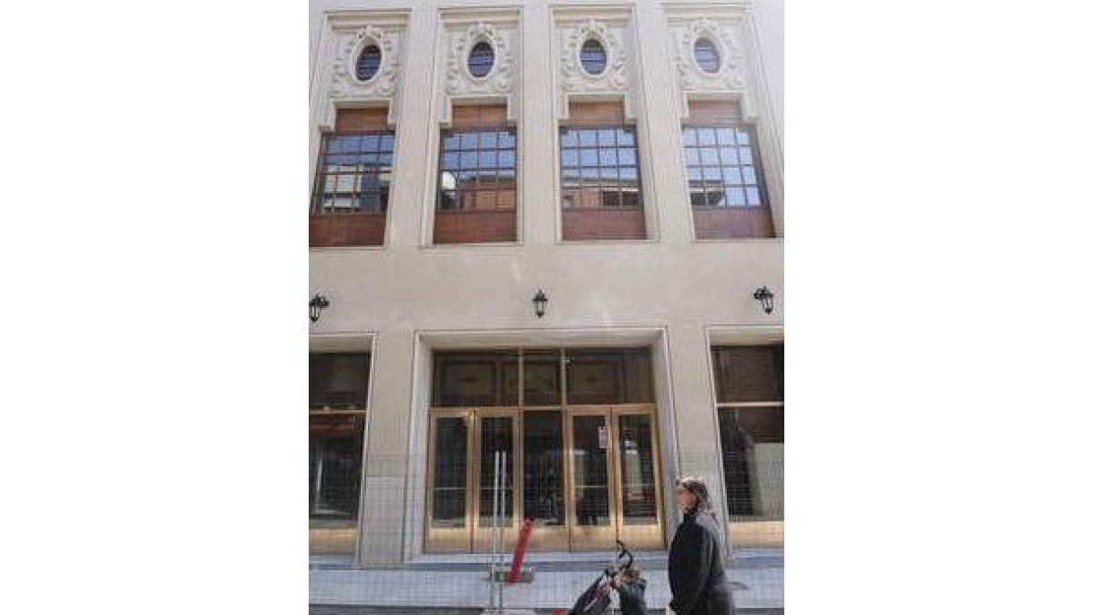 La fachada del teatro en una imagen del pasado abril.