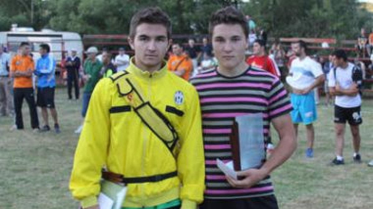 Los hermanos Vega de Cistierna, constancia, calidad serena y merecida victoria a pares.