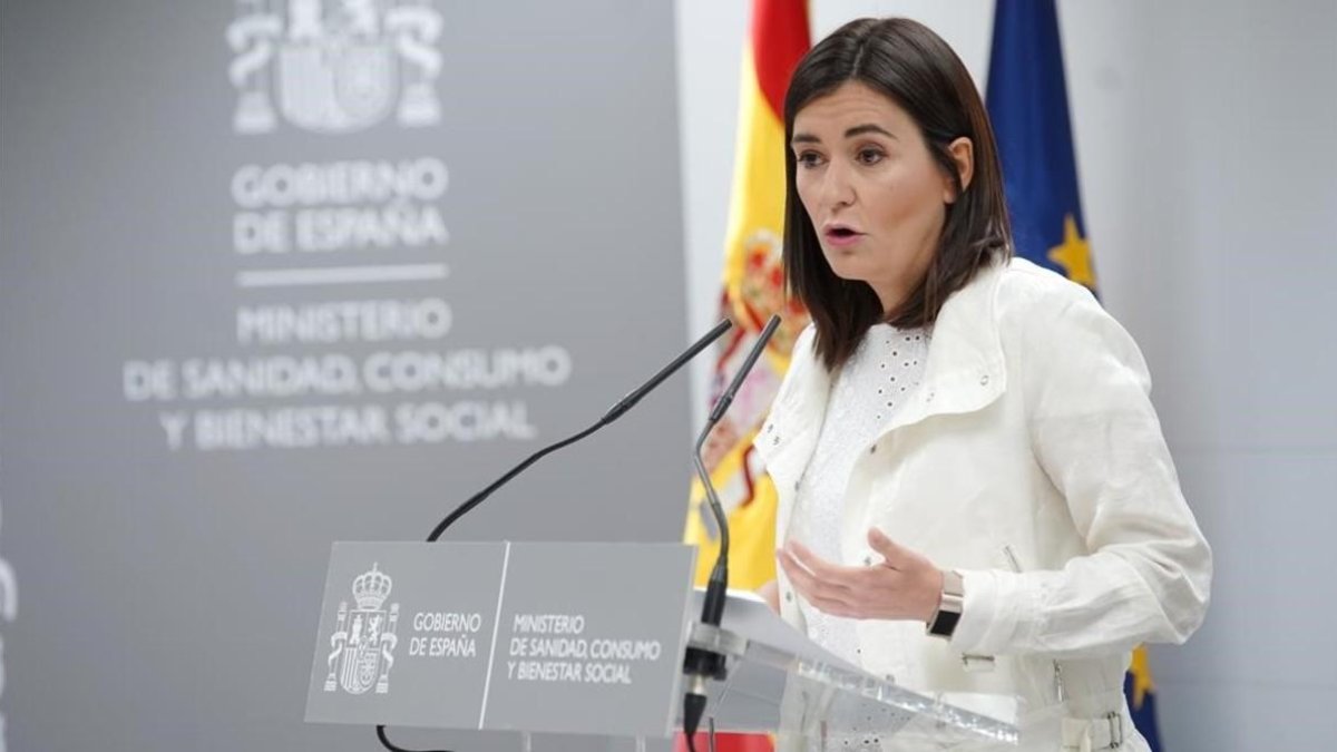 Comparecencia de la ministra de Sanidad, Carmen Montón, para dar explicaciones sobre las supuestas irregularidades en su máster.