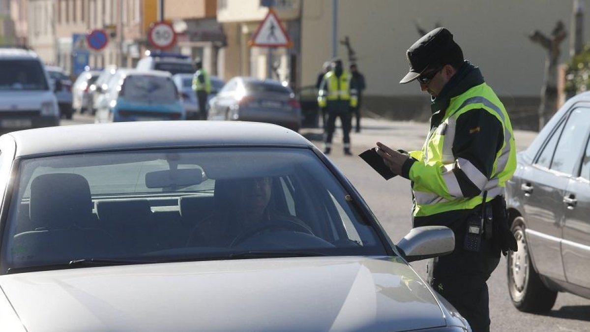DGT León: Ojo con las infracciones que quitan puntos