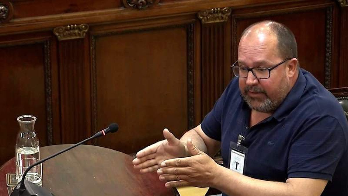 Declaración de Santi Valls, durante una nueva jornada del juicio del ‘procés’. EFE