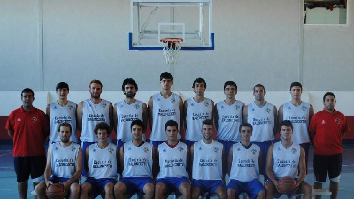 Formación del Agustinos Eras, líder de la 1.ª Nacional Masculina.