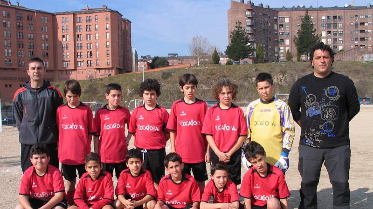 Formación del Naraya que militan en la categoría alevín.