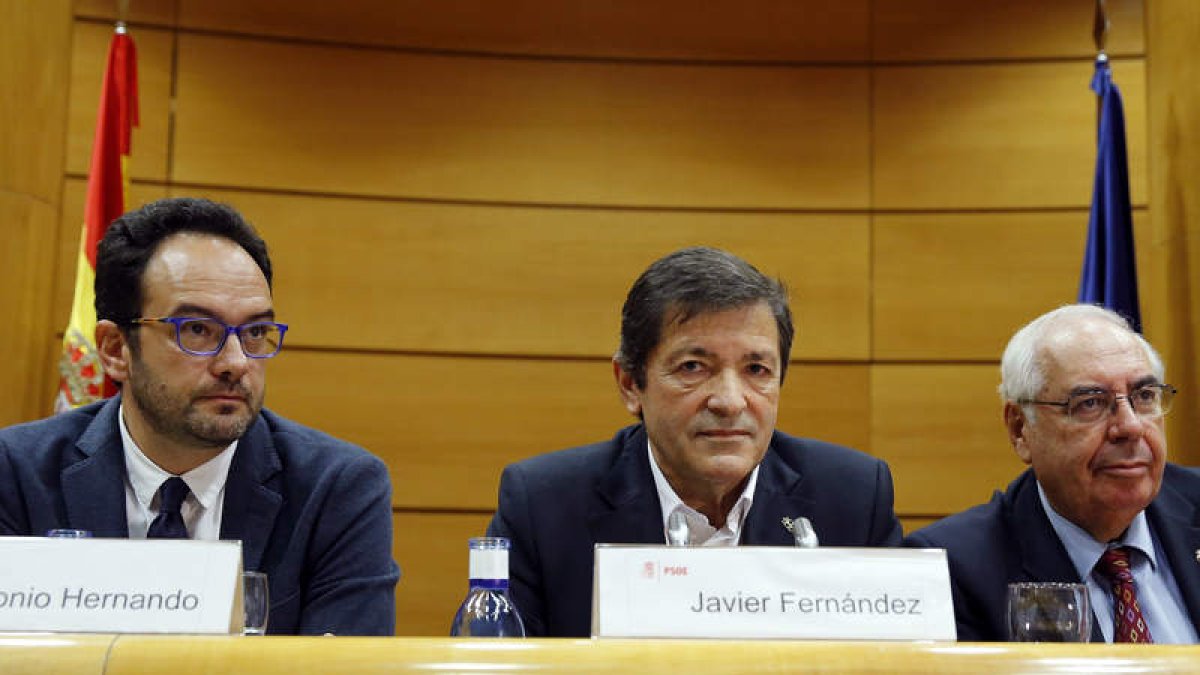 Hernando, Fernández y Álvarez Areces. MARISCAL