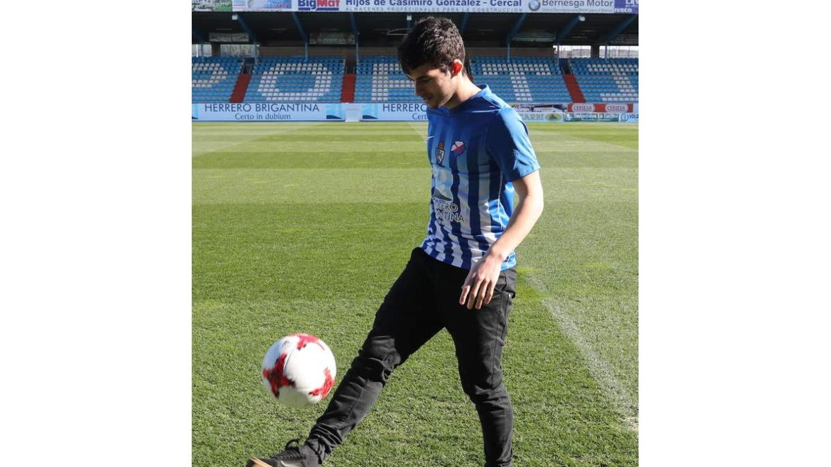 Guille hizo un gran partido ante Gimnástica y Atlético B. L. DE LA MATA
