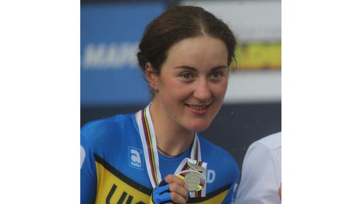 Anna Solovey, con la medalla de plata de Ponferrada.