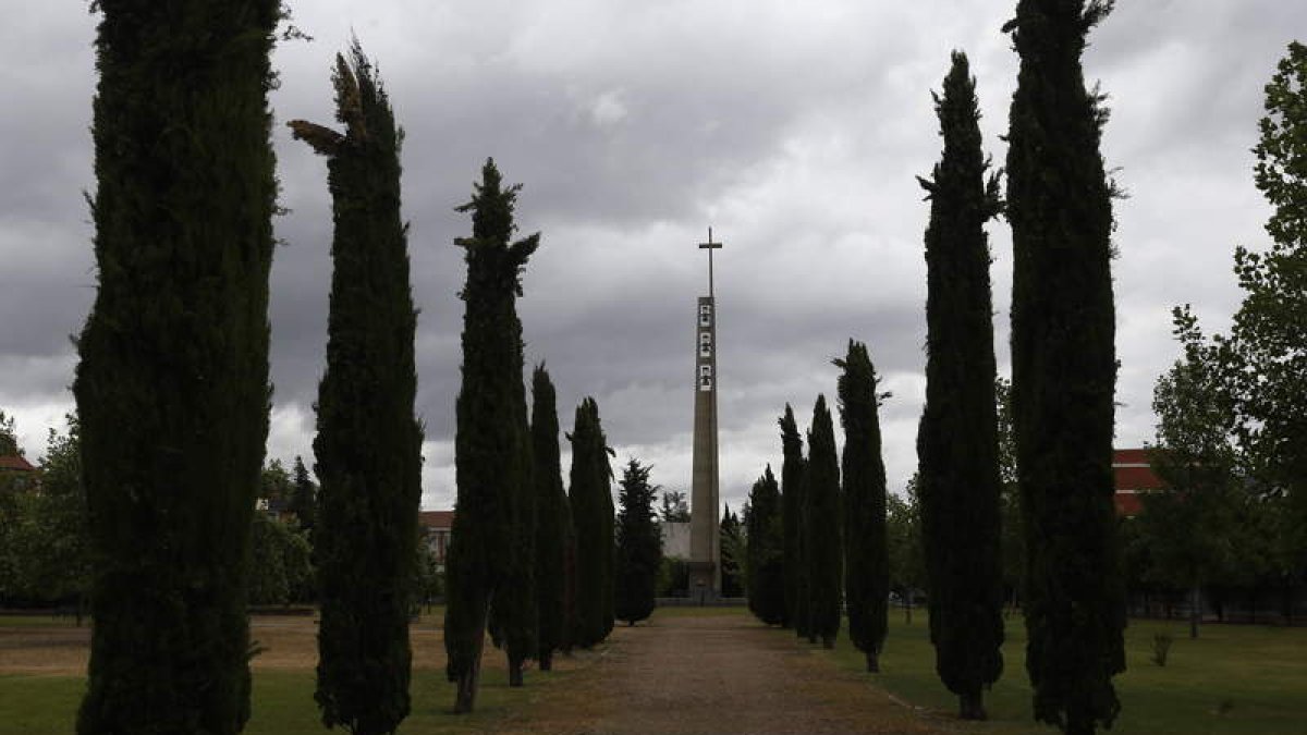 Hace sólo unos días que La Virgen del Camino acogió Arte et Marte, una recreación histórica de la antigua Roma que llevaron a cabo varios grupos. Combates, talleres, demostraciones, juegos y otras actividades dieron forma a una iniciativa que congregó a n