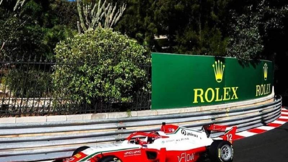 David Vidales en un momento de la carrera en el circuito monegasco de Montecarlo. PREMA