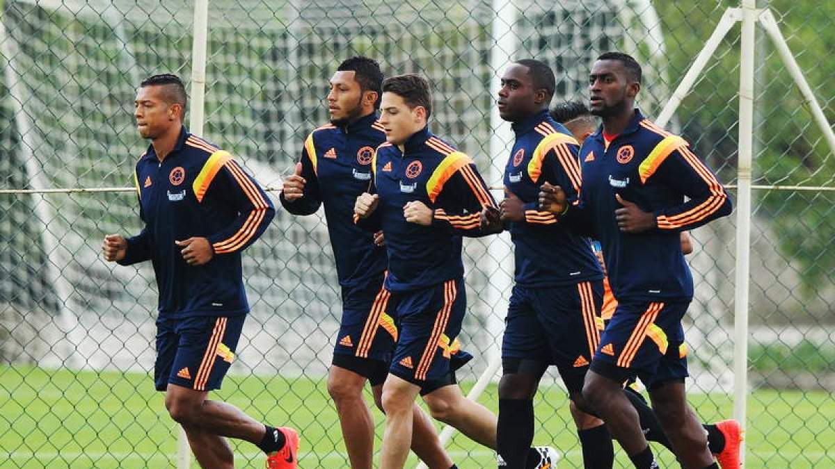 Jugadores de la selección Colombia en el entrenamiento.
