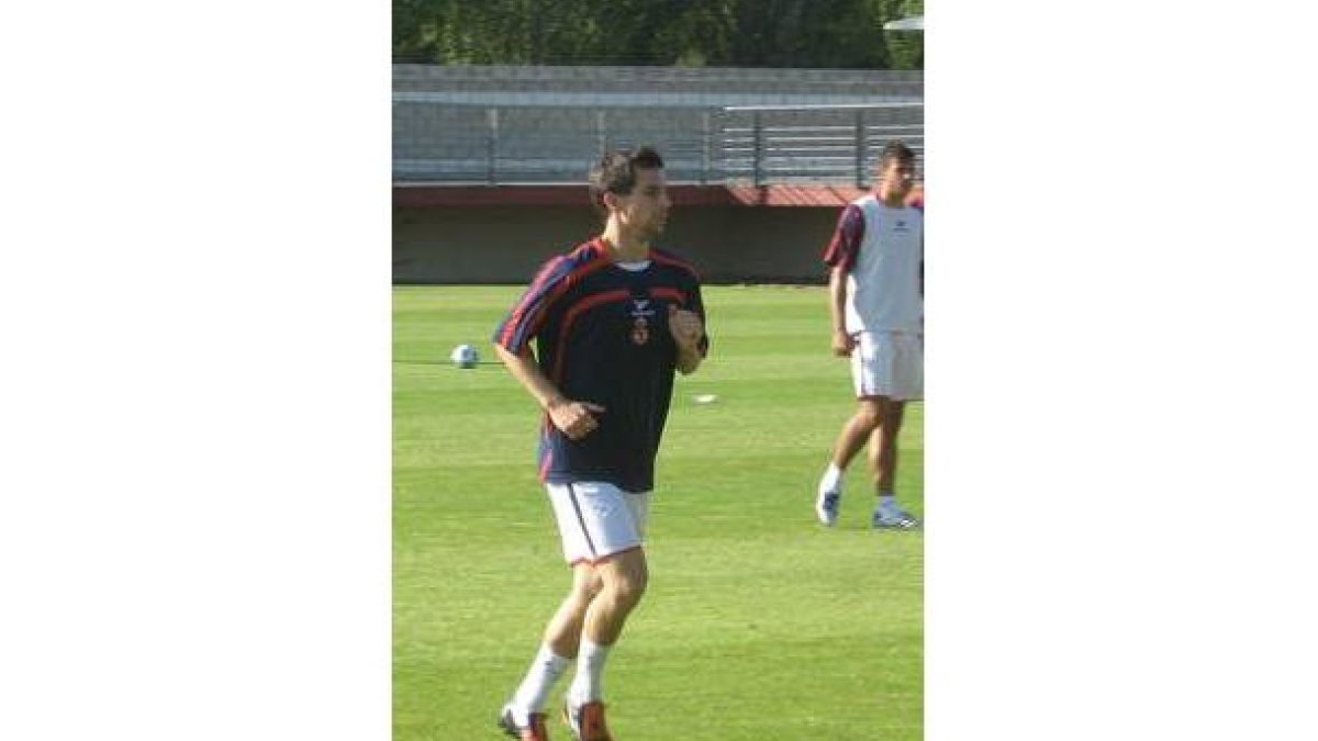 Ferrán durante su primer entrenamiento con el equipo.