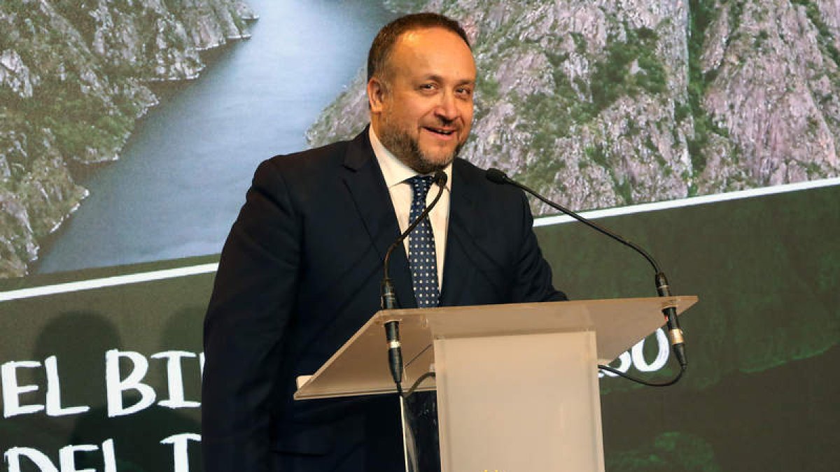 El presidente del Consejo Comarcal, en la presentación. RAQUEL P. VIECO