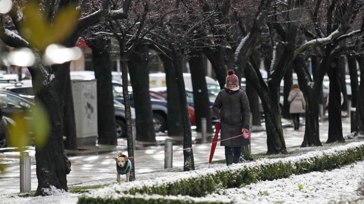 Nieve en la capital leonesa.
