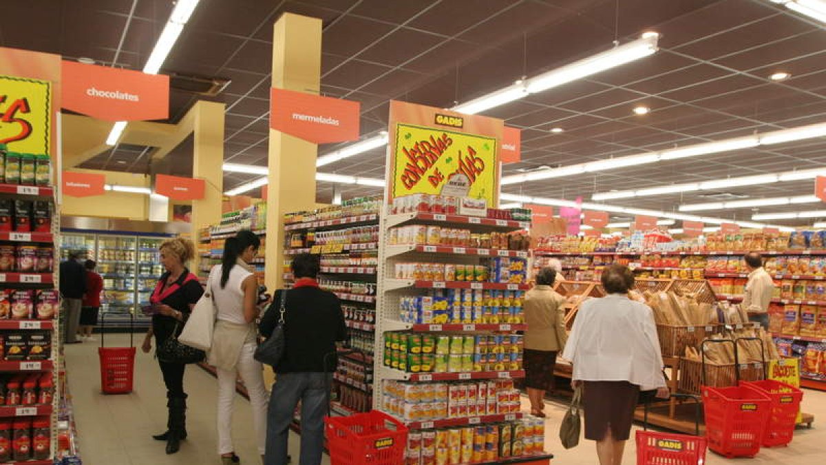 Las familias apenas han escatimado en alimentación.