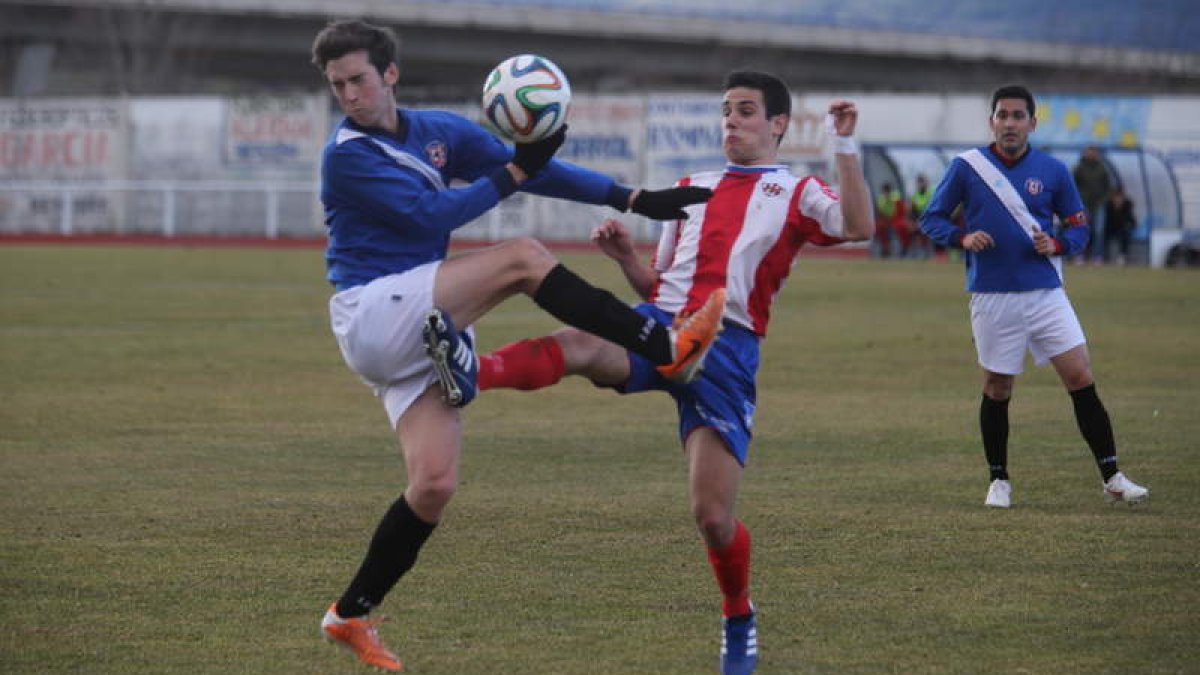 El equipo rojiblanco impuso su ley en jugadas de estrategia.