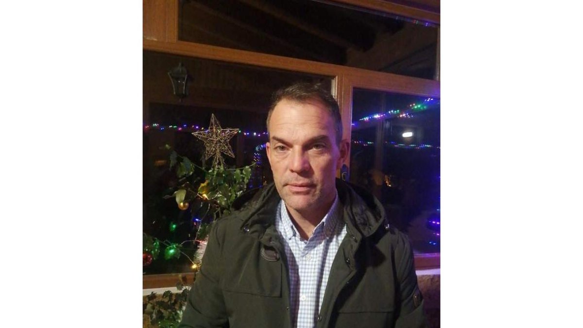 Roberto Fernández. DL