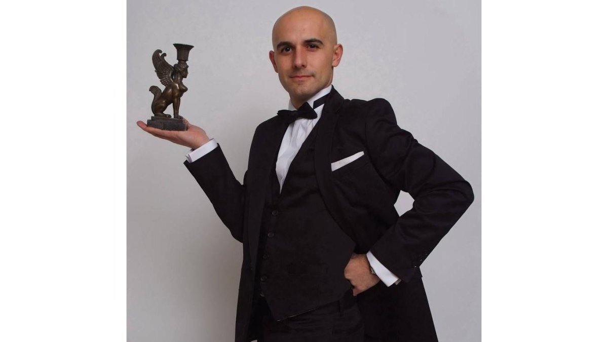 El director del Museo Liceo Egipcio, Raúl López