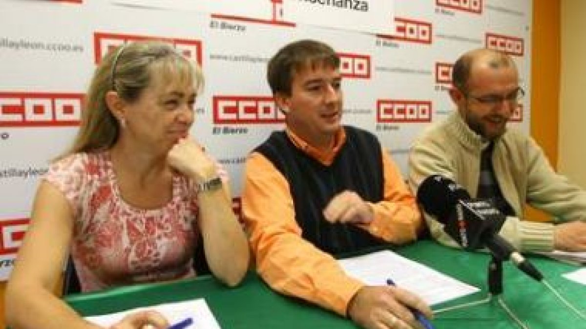 Marlís Estrada, Eduardo Guardiola y Juan Miguel Alonso, durante la presentación.