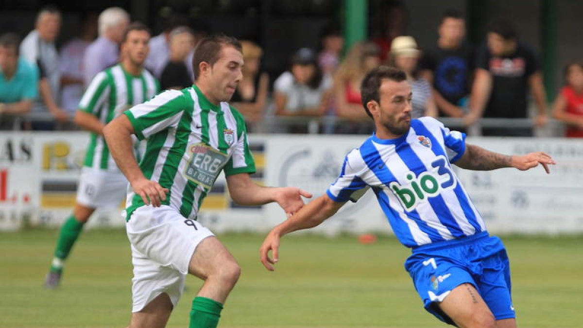 Samuel se perderá el partido de Córdoba a causa de una lesión en la clavícula.