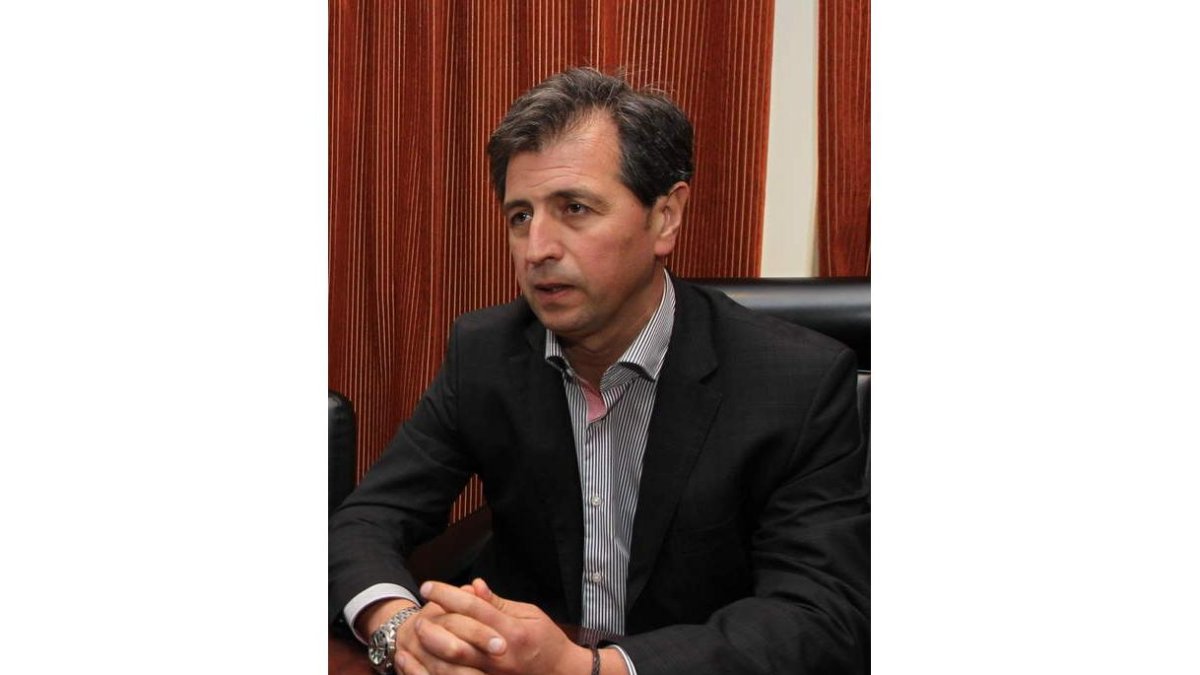 El alcalde de Fabero, José Ramón Cerezales.