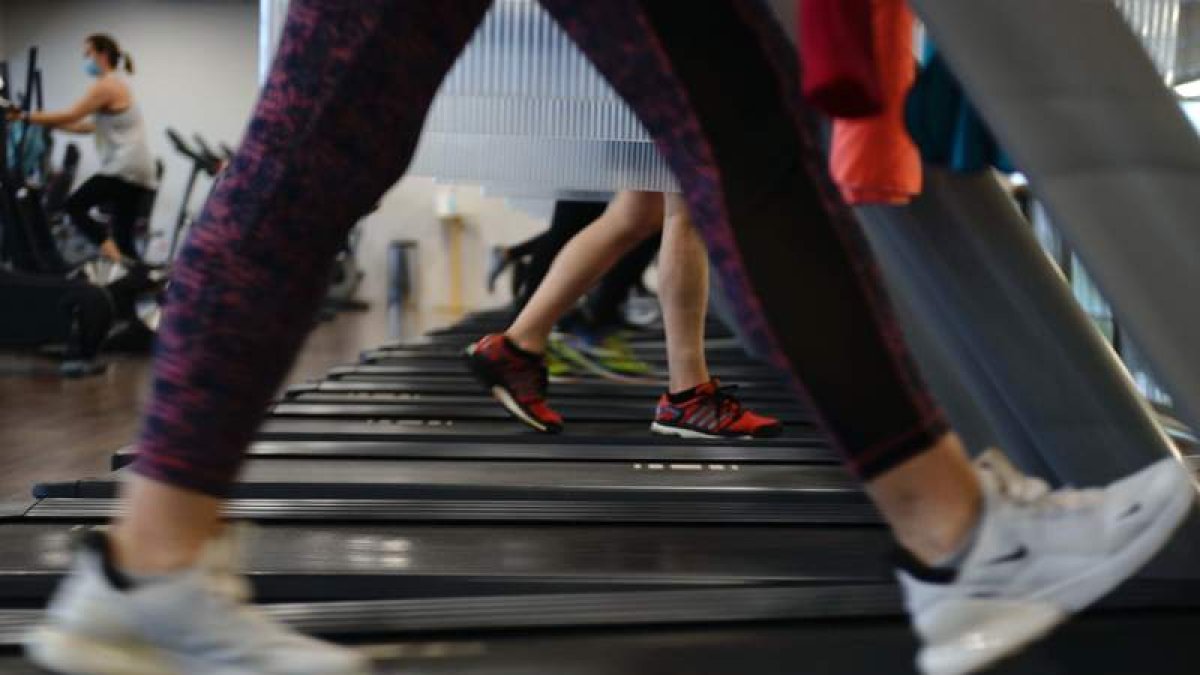 Los gimnasios pueden abrir desde el lunes con limitación de aforo. NACHO GALLEGO