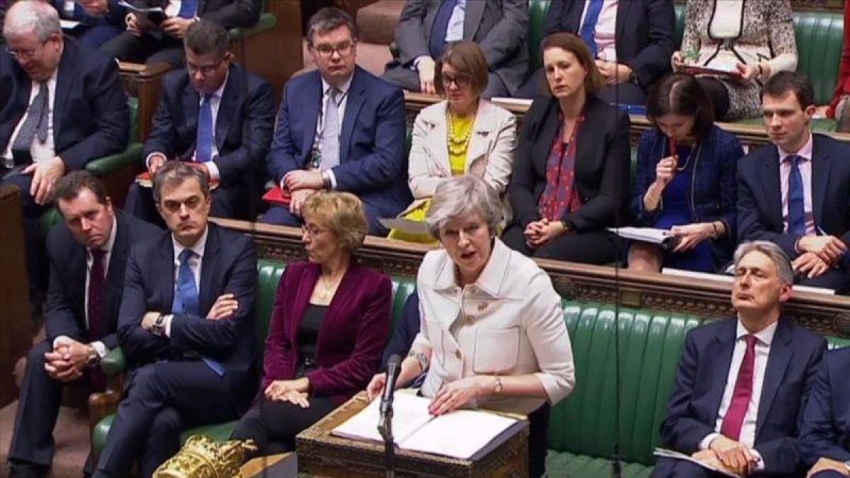 May, durante su exposición en el Parlamento.