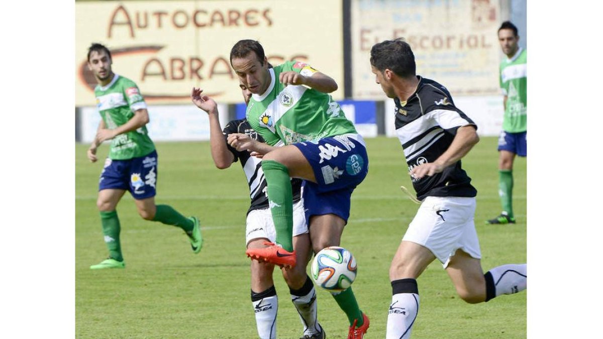 La aportación de Bandera es vital en el juego del Atlético Astorga.