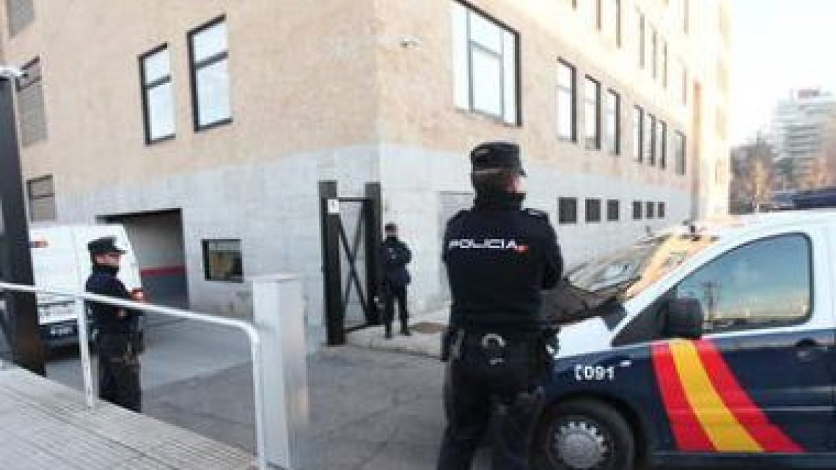 Imagen de archivo de los imputados entrando a declarar en el juzgado.