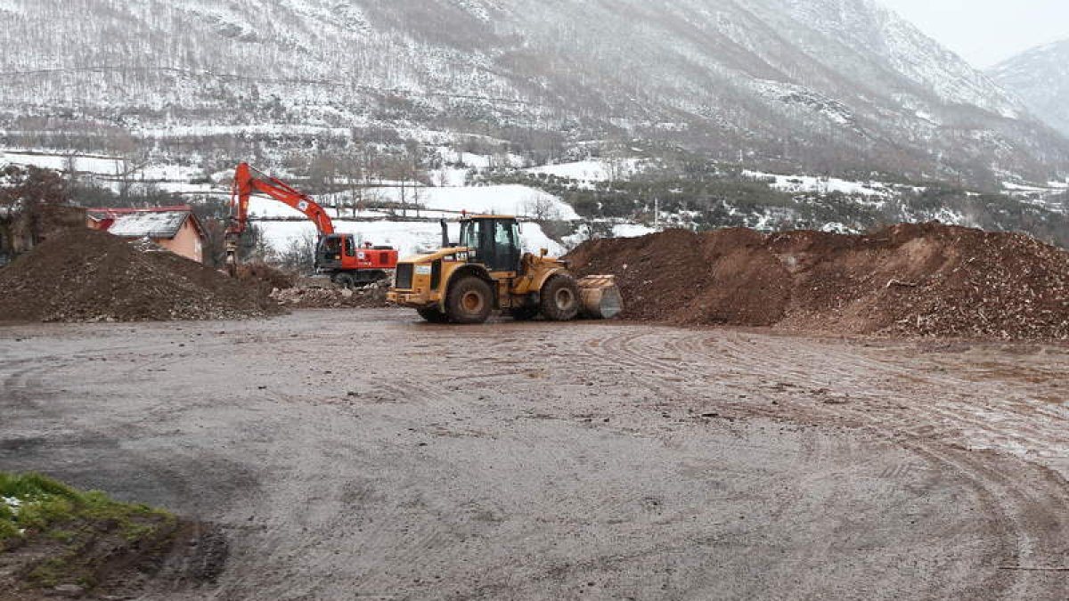 Las antiguas escuelas fueron derribadas en 2011 para acoger el proyecto del Parador. NORBERTO