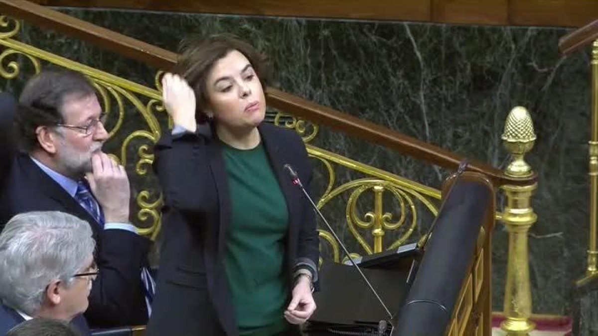 Sáenz de Santamaría a Tardà: ¿Tanto cuesta sacrificar a un catalán cuando han sacrificado a sus empresas, a sus servicios públicos y a su bienestar?.